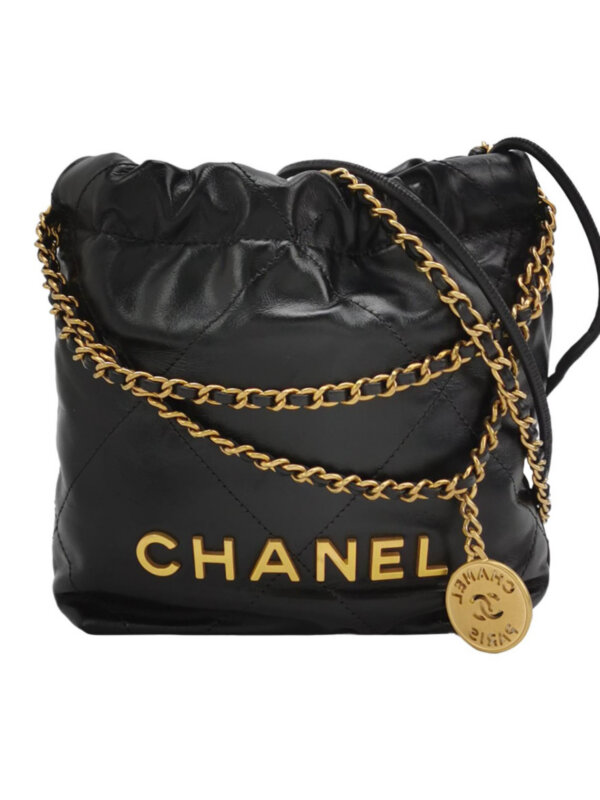 Chanel 22 — продано