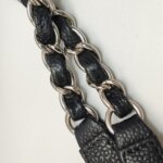 Chanel Leather Shoulder Bag — фото 12