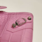 Balenciaga City — фото 14