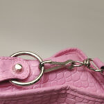 Balenciaga City — фото 15