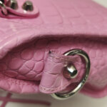 Balenciaga City — фото 20