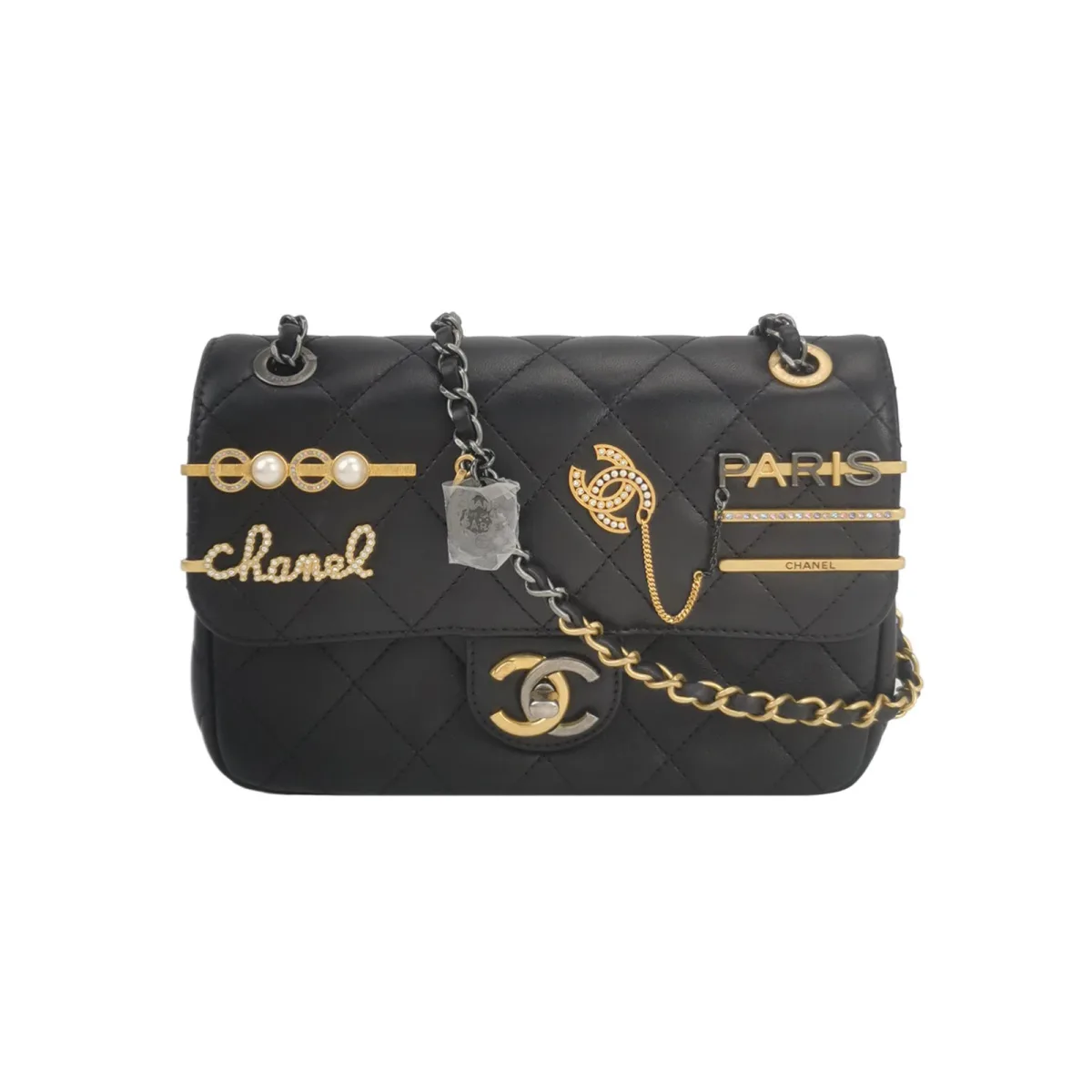 Chanel Flap — продано