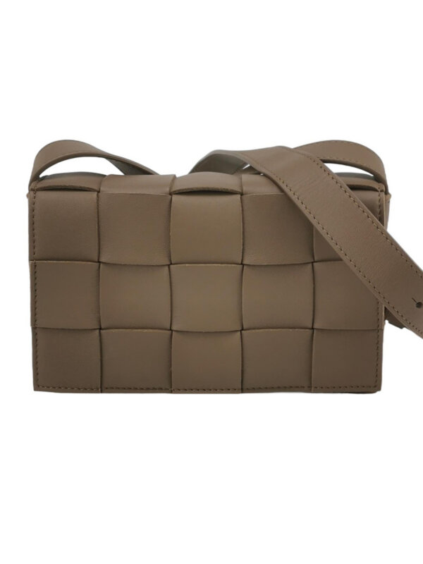 Bottega Veneta Cassette — продано