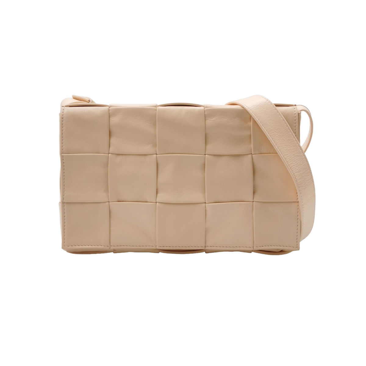 Bottega Veneta Cassette — продано