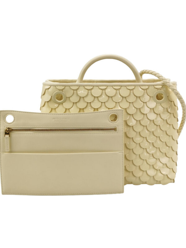 Bottega Veneta Andiamo — продано