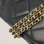 Chanel Quilted Calfskin CC Shoulder Bag (Шанель) — фото 12