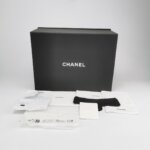 Chanel Leather Shoulder Bag — фото 9