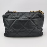 Chanel 19 Maxi — фото 5