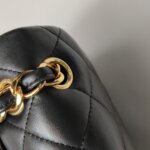 Chanel Classic Flap — фото 15