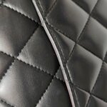 Chanel Classic Flap — фото 18