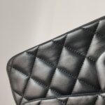 Chanel Classic Flap — фото 22