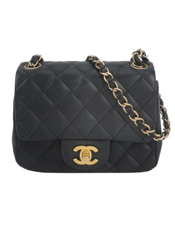 Chanel Classic Flap — продано