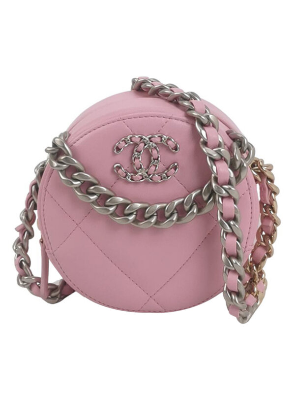 Chanel 19 — продано