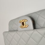 Chanel Classic Flap Mini — фото 13
