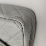 Chanel Classic Flap Mini — фото 17