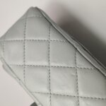 Chanel Classic Flap Mini — фото 20