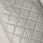 Chanel Classic Flap Mini — фото 22