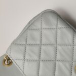 Chanel Classic Flap Mini — фото 23