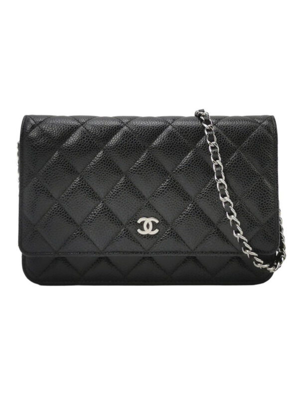 Chanel C woc
