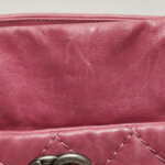 Chanel Leather Shoulder Bag — фото 23