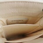 Chanel Leather Shoulder Bag — фото 8