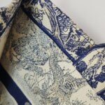 Dior Book Tote — фото 10