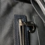 Louis Vuitton Taiga Vasili — фото 14