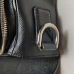 Louis Vuitton Taiga Vasili — фото 16