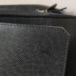 Louis Vuitton Taiga Vasili — фото 23