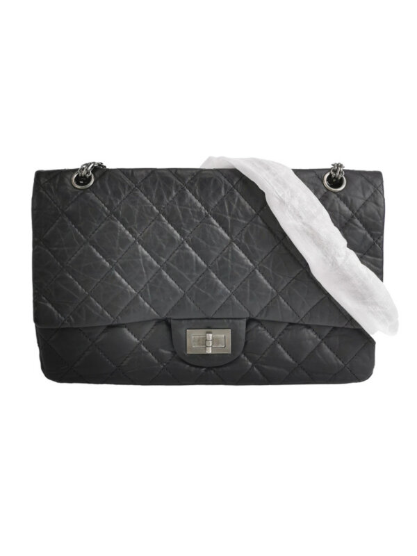 Chanel 2.55 Maxi — продано