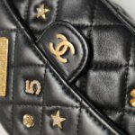 Chanel Lambskin Shoulder Bag — фото 15
