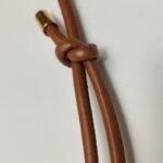 Saint Laurent Leather Shoulder Bag — фото 9