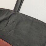 Fendi Leather Shoulder Bag — фото 10