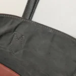 Fendi Colorblock Calfskin Logo Shoulder Bag (Фенди) — фото 10