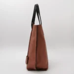 Fendi Colorblock Calfskin Logo Shoulder Bag (Фенди) — фото 3