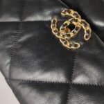 Chanel 19 Bag C — фото 15