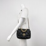 Chanel 19 Bag C — фото 2