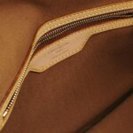 Louis Vuitton Sologne Monogram — фото 8