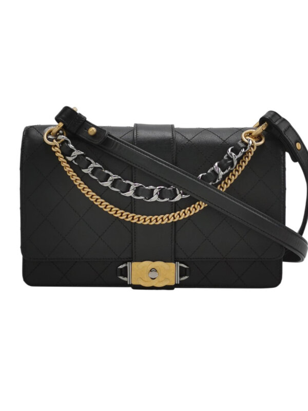 Chanel Flap — продано