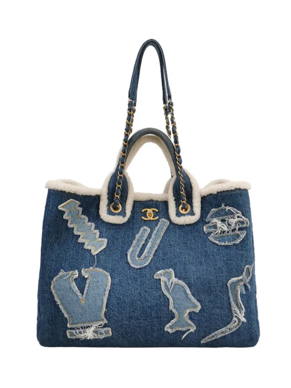 Chanel Vintage Shoulder Bag — продано