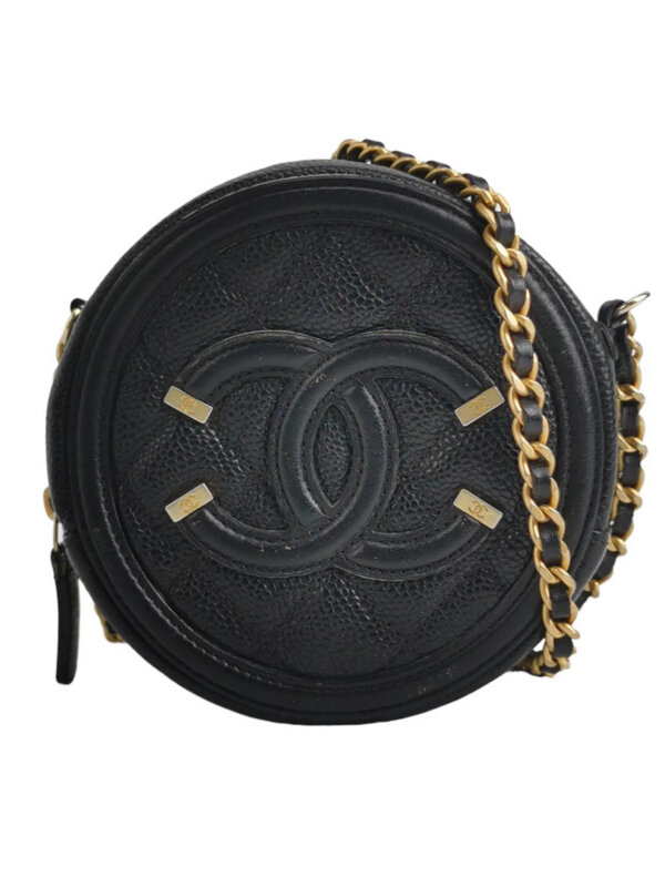 Chanel Round C Logo — продано