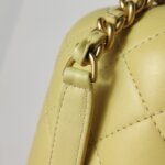 Chanel Lambskin Crossbody — фото 11