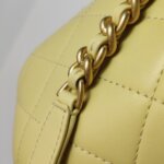 Chanel Lambskin Crossbody — фото 14