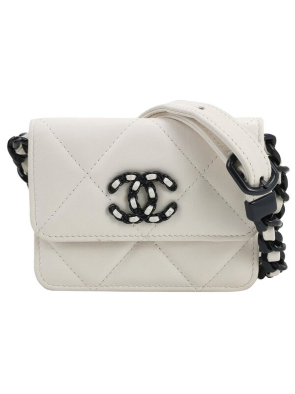 Chanel 19 Bag C