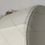 Chanel Lambskin Crossbody — фото 17