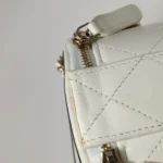 Chanel Quilted Lambskin CC Crossbody (Шанель) — фото 21