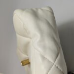 Chanel 19 Bag C — фото 20