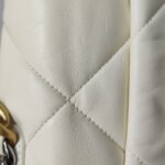 Chanel 19 Bag C — фото 22