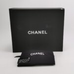 Chanel Leather Shoulder Bag — фото 10