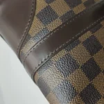 Louis Vuitton Berkeley Logo (Луи Виттон) — фото 22